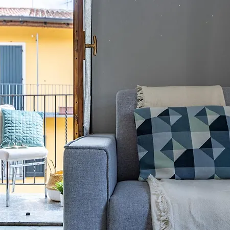 Smart Flat - Maggiore - Private Garage, Wi-fi Apartament *