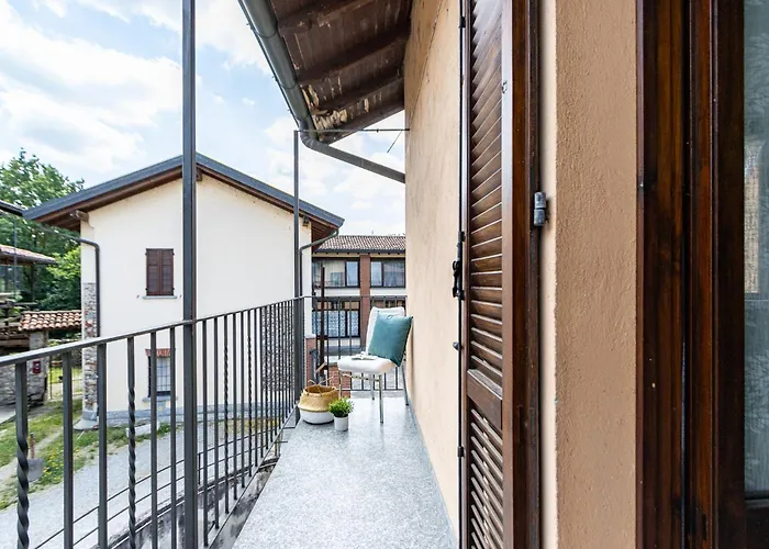 Smart Flat - Maggiore - Private Garage, Wi-fi Apartament Castelletto sopra Ticino